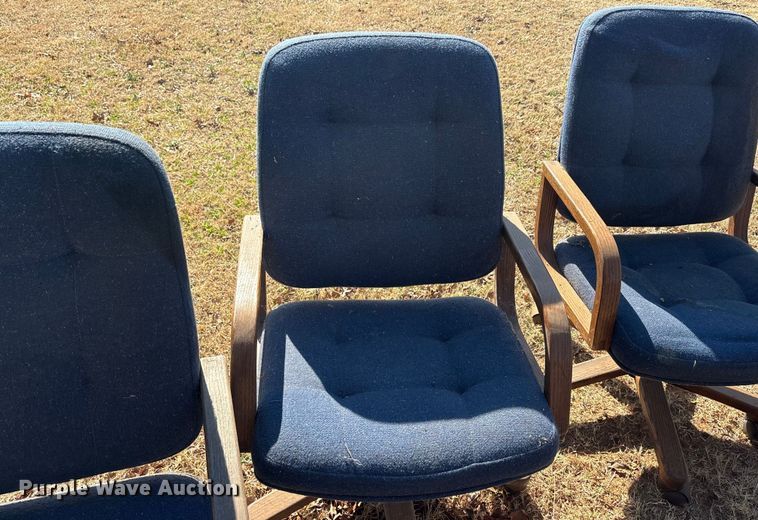 image for item EU0298 (10) office chairs