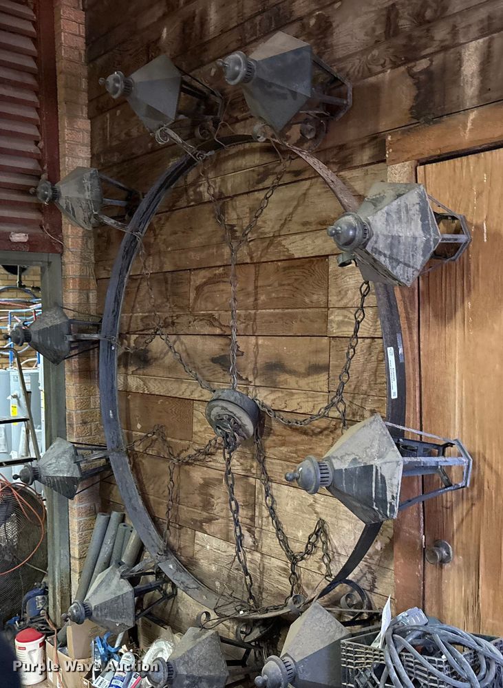 image for item EU0299 House decorations 