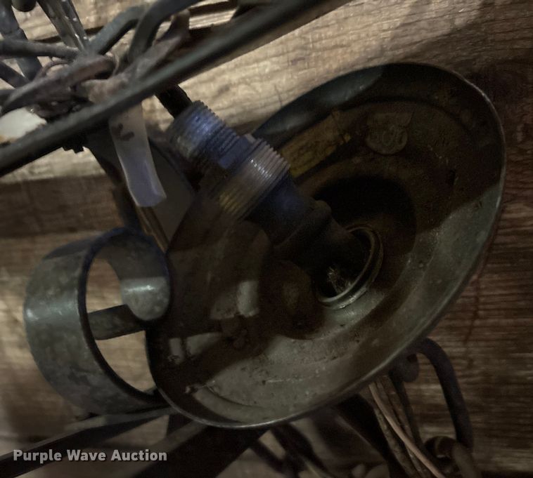 image for item EU0299 House decorations 