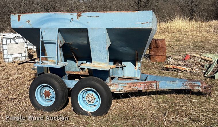 image for item EU0309 Spreader