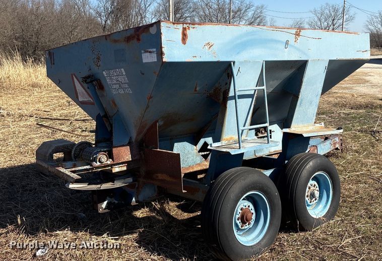 image for item EU0309 Spreader