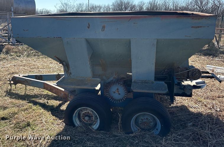 image for item EU0309 Spreader