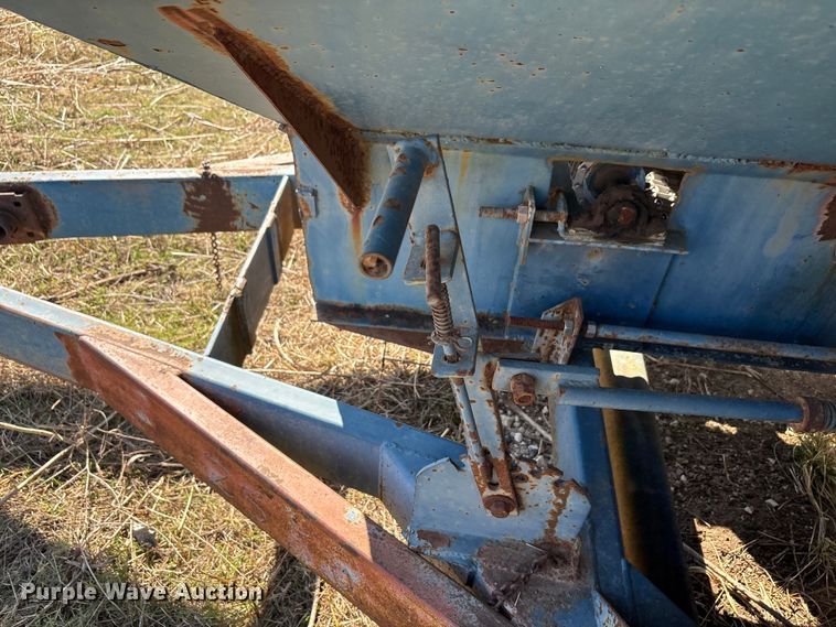 image for item EU0309 Spreader