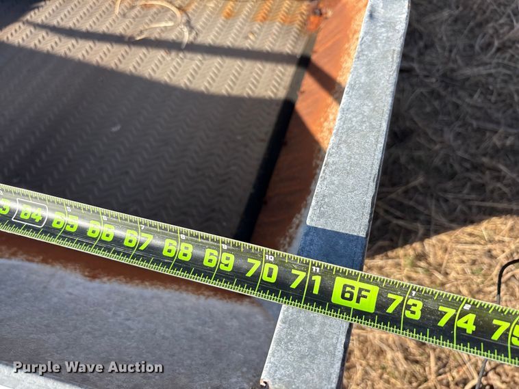 image for item EU0317 Top dresser 2500 spreader