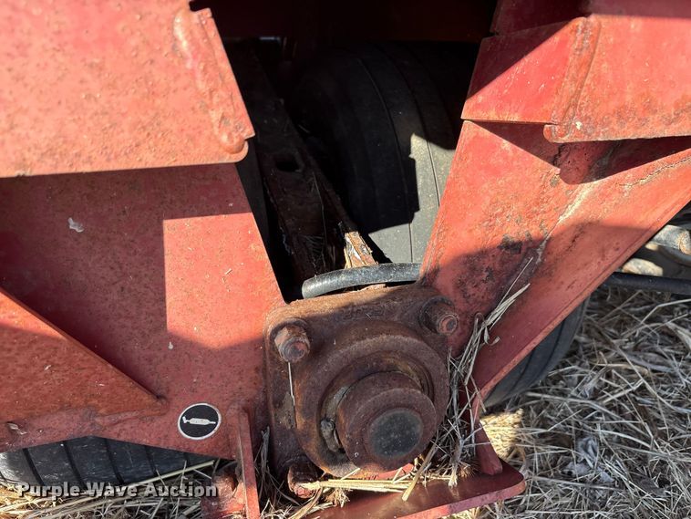 image for item EU0317 Top dresser 2500 spreader