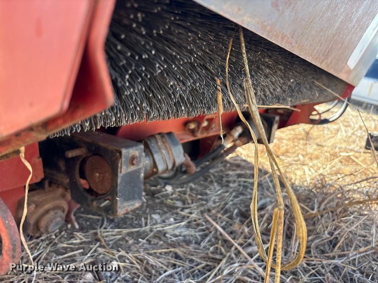 image for item EU0317 Top dresser 2500 spreader