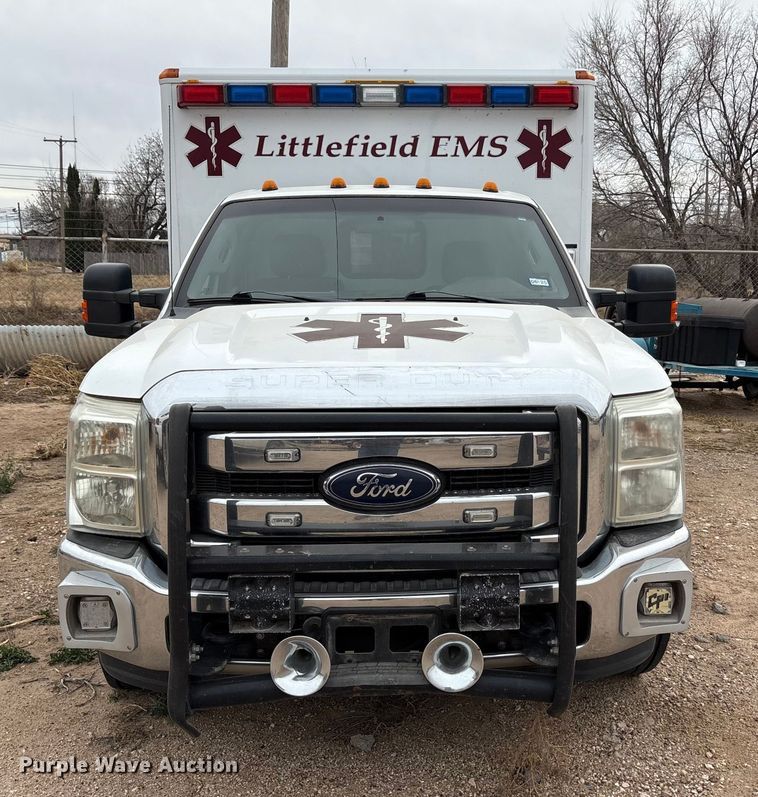 image for item EU4798 2012 Ford F350 Super Duty ambulance