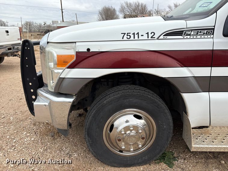 image for item EU4798 2012 Ford F350 Super Duty ambulance