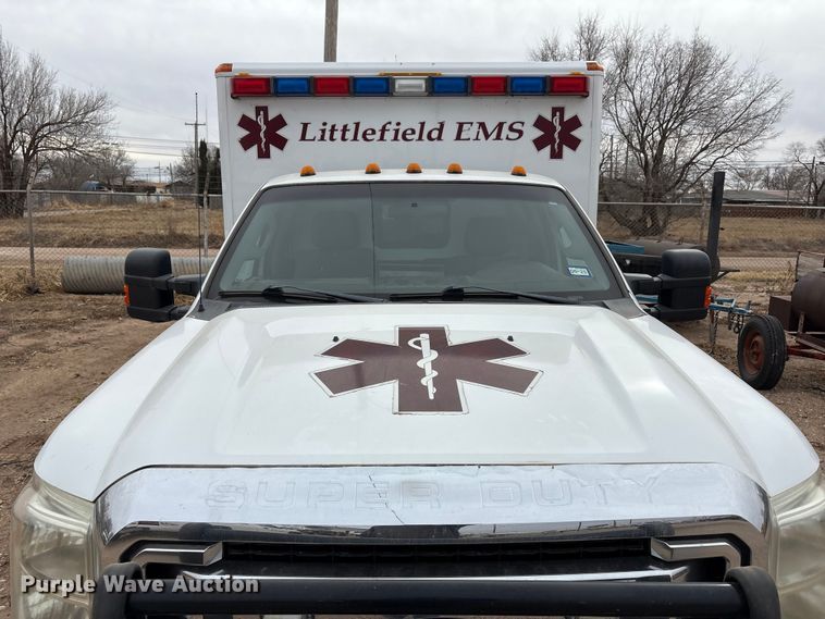 image for item EU4798 2012 Ford F350 Super Duty ambulance