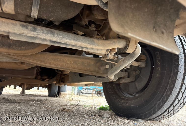 image for item EU4798 2012 Ford F350 Super Duty ambulance