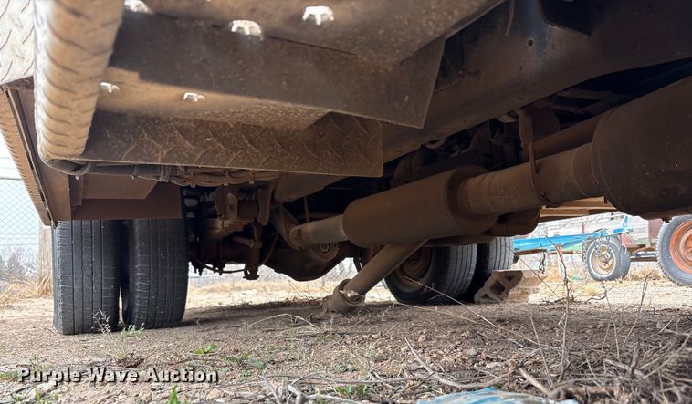 image for item EU4798 2012 Ford F350 Super Duty ambulance