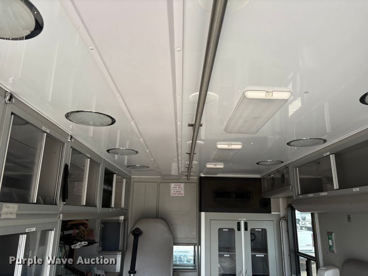 image for item EU4798 2012 Ford F350 Super Duty ambulance