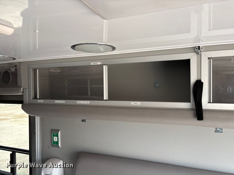 image for item EU4798 2012 Ford F350 Super Duty ambulance