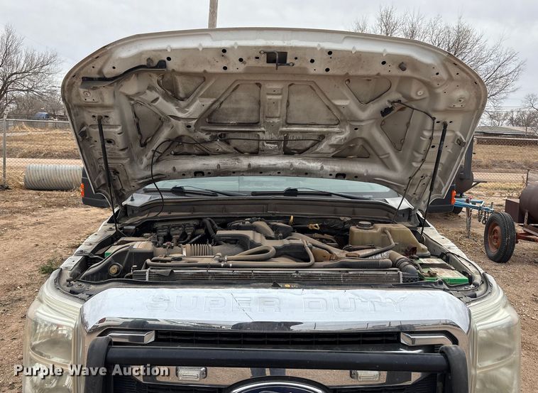 image for item EU4798 2012 Ford F350 Super Duty ambulance