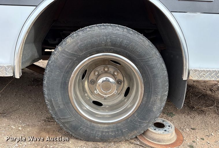 image for item EU4798 2012 Ford F350 Super Duty ambulance