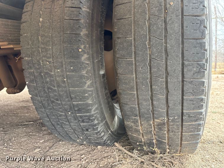 image for item EU4798 2012 Ford F350 Super Duty ambulance