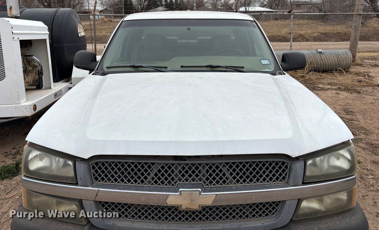 image for item EU4800 2005 Chevrolet Silverado 1500 Ext. Cab pickup truck
