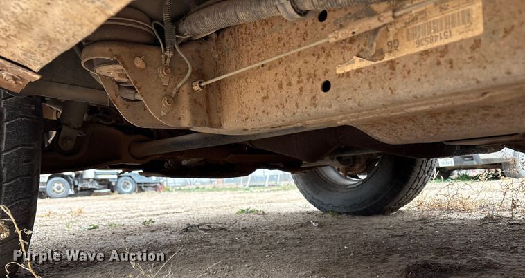 image for item EU4800 2005 Chevrolet Silverado 1500 Ext. Cab pickup truck