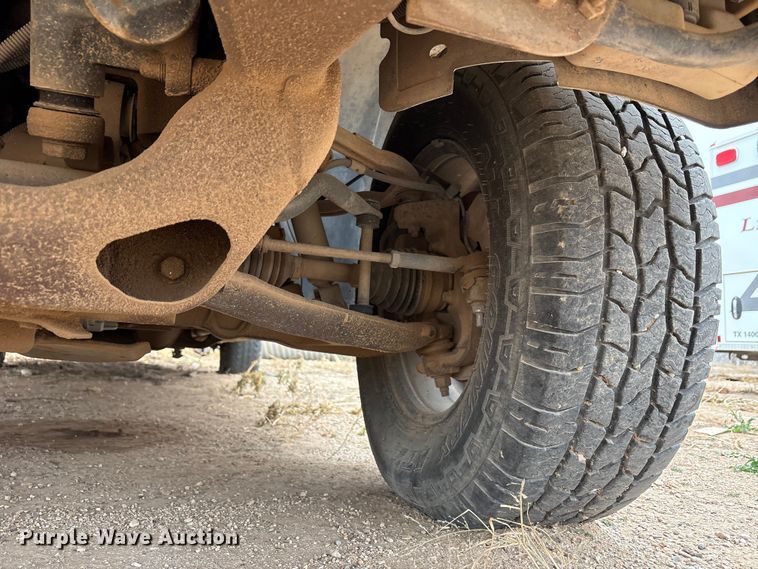 image for item EU4800 2005 Chevrolet Silverado 1500 Ext. Cab pickup truck