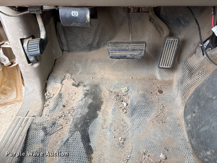 image for item EU4800 2005 Chevrolet Silverado 1500 Ext. Cab pickup truck