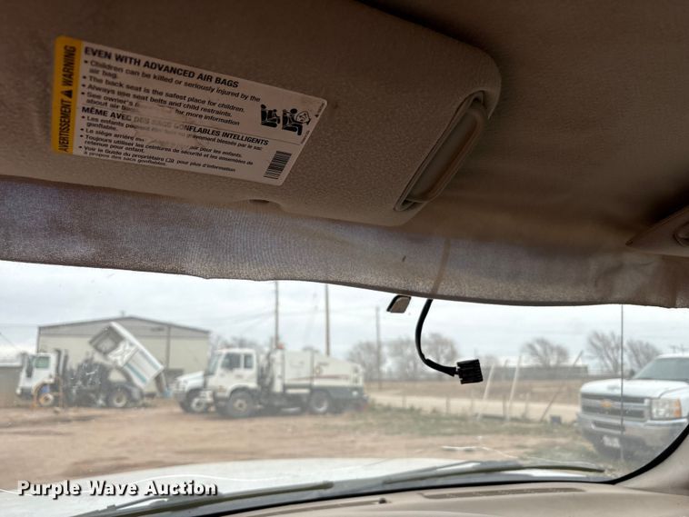 image for item EU4800 2005 Chevrolet Silverado 1500 Ext. Cab pickup truck