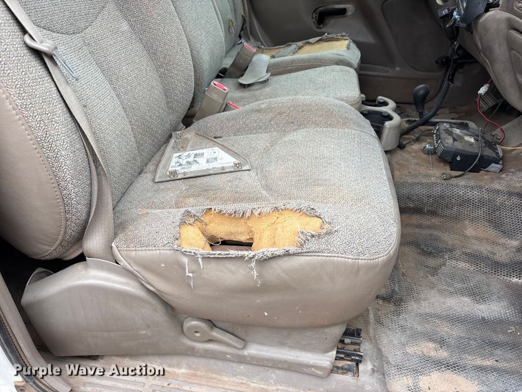 image for item EU4800 2005 Chevrolet Silverado 1500 Ext. Cab pickup truck