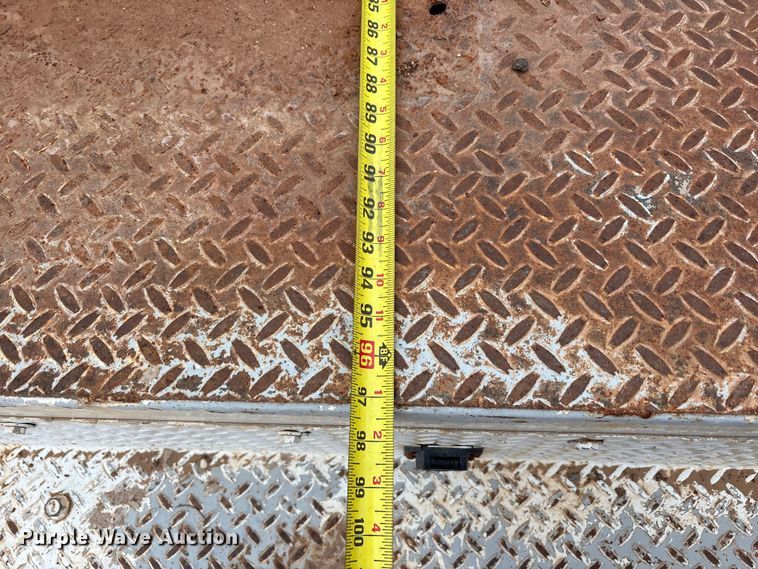 image for item EU4801 2013 Chevrolet Silverado 2500HD utility bed pickup truck