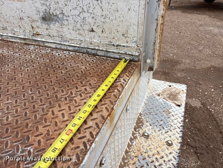 image for item EU4801 2013 Chevrolet Silverado 2500HD utility bed pickup truck