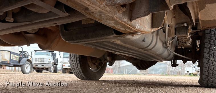 image for item EU4801 2013 Chevrolet Silverado 2500HD utility bed pickup truck