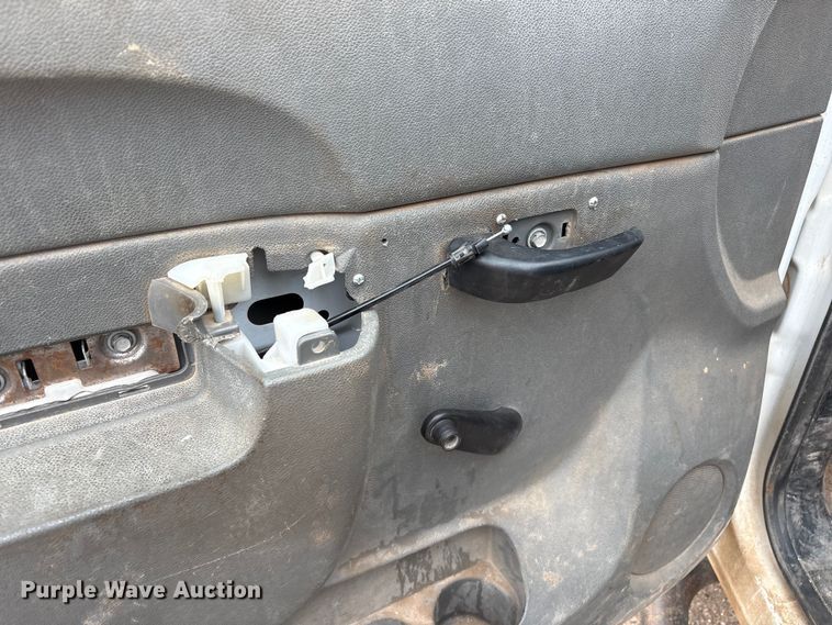 image for item EU4801 2013 Chevrolet Silverado 2500HD utility bed pickup truck