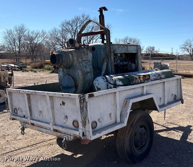 image for item EU4804 Gorman 16C2 F240 water pump