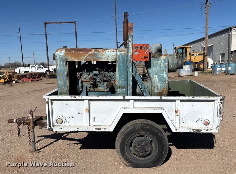 image for item EU4804 Gorman 16C2 F240 water pump