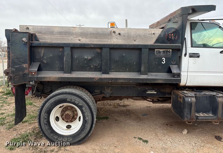 image for item EU4805 1998 Chevrolet C6500 dump truck