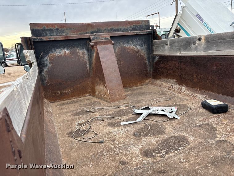 image for item EU4805 1998 Chevrolet C6500 dump truck