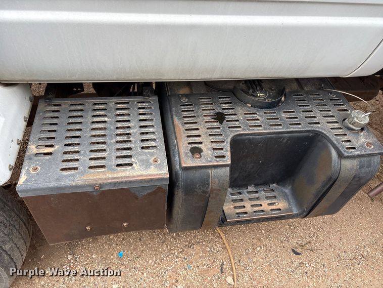 image for item EU4805 1998 Chevrolet C6500 dump truck