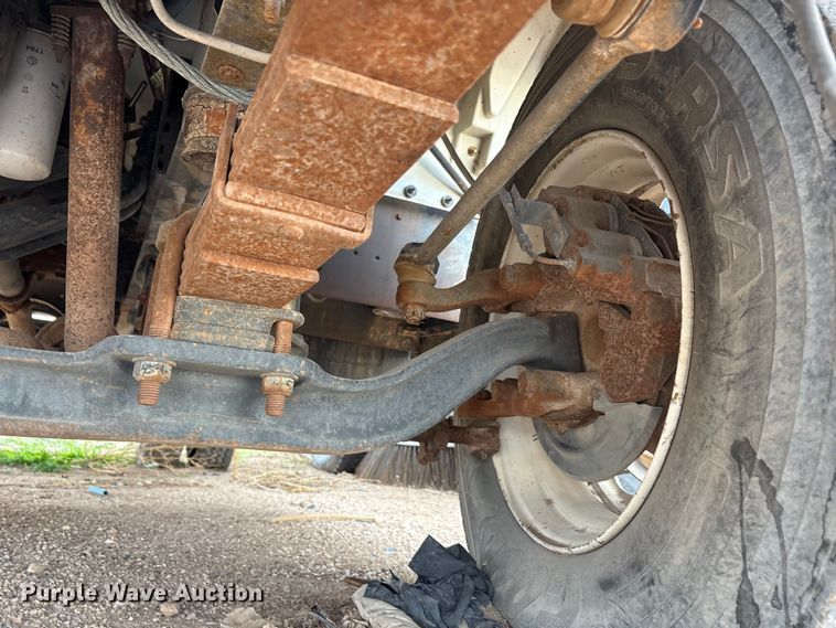 image for item EU4805 1998 Chevrolet C6500 dump truck