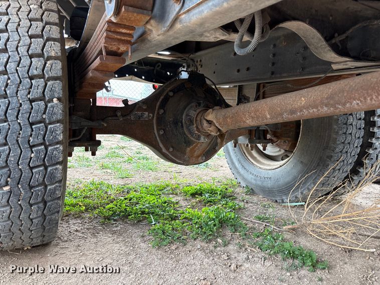 image for item EU4805 1998 Chevrolet C6500 dump truck