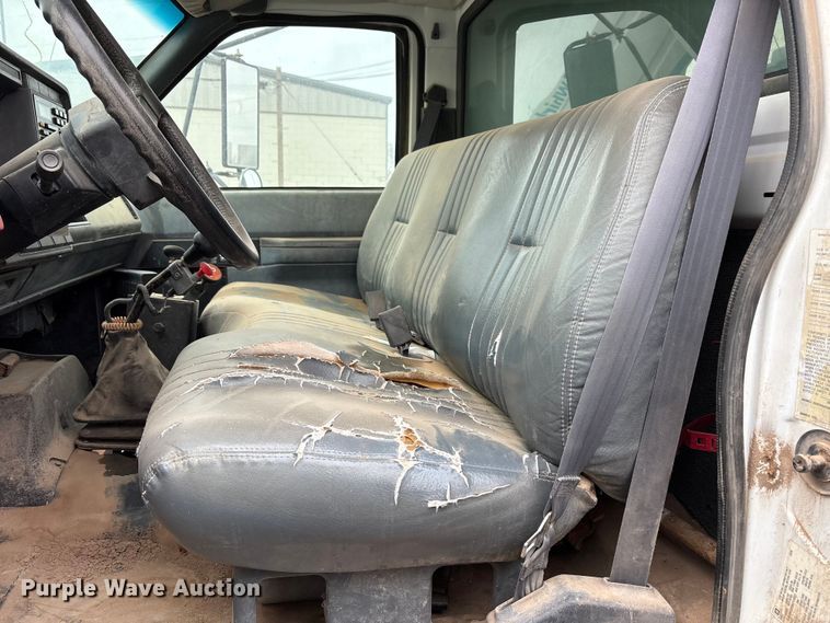 image for item EU4805 1998 Chevrolet C6500 dump truck