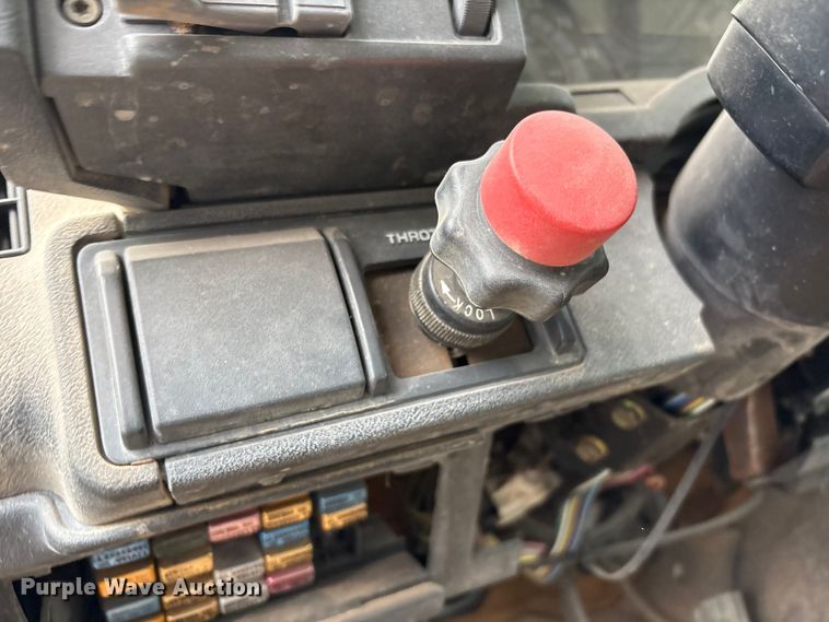 image for item EU4805 1998 Chevrolet C6500 dump truck