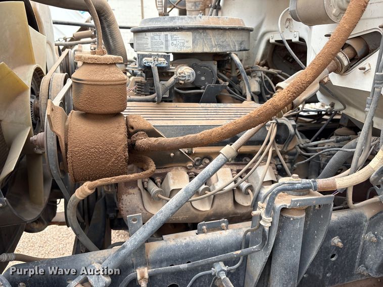 image for item EU4805 1998 Chevrolet C6500 dump truck