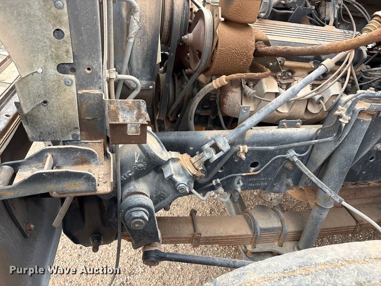 image for item EU4805 1998 Chevrolet C6500 dump truck