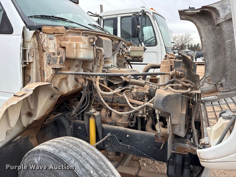 image for item EU4805 1998 Chevrolet C6500 dump truck