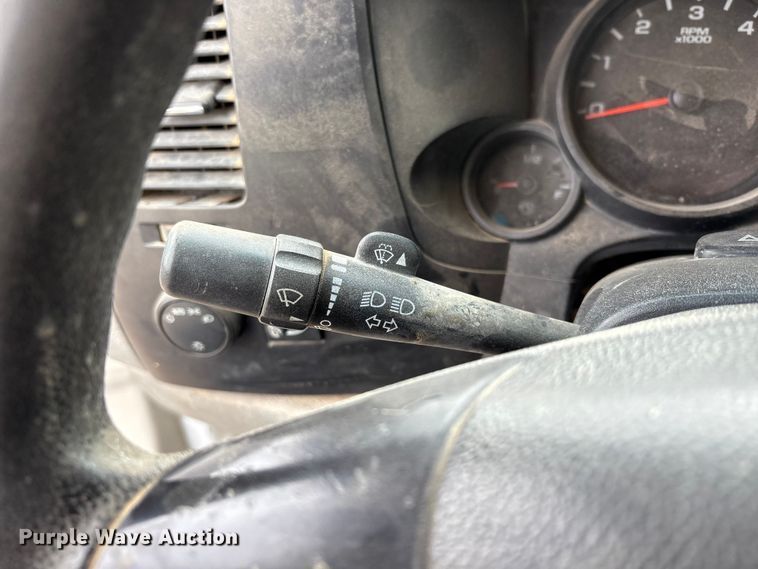 image for item EU4807 2008 GMC Sierra 1500 pickup truck