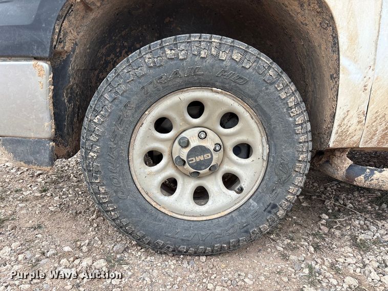 image for item EU4807 2008 GMC Sierra 1500 pickup truck