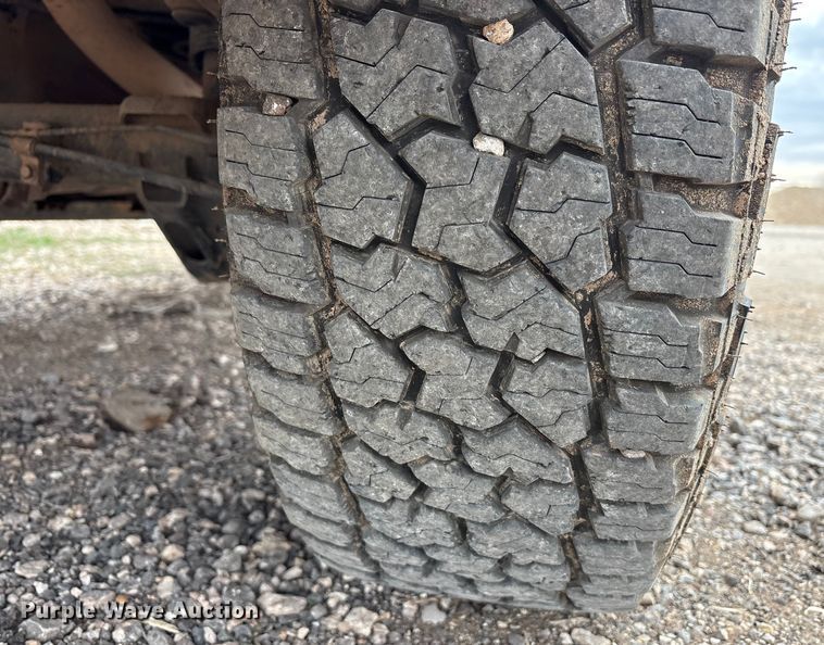 image for item EU4807 2008 GMC Sierra 1500 pickup truck