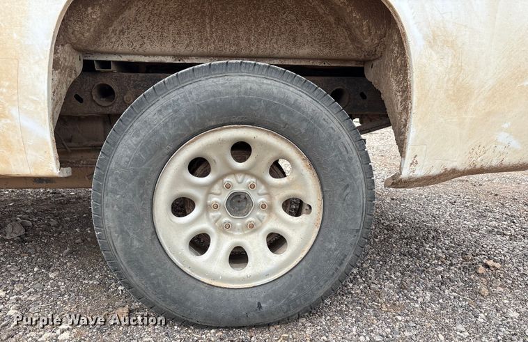 image for item EU4807 2008 GMC Sierra 1500 pickup truck