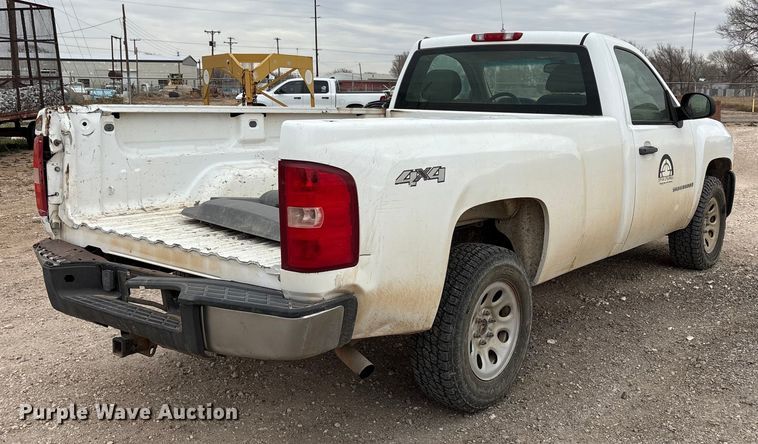 image for item EU4809 2009 Chevrolet Silverado 1500 pickup truck