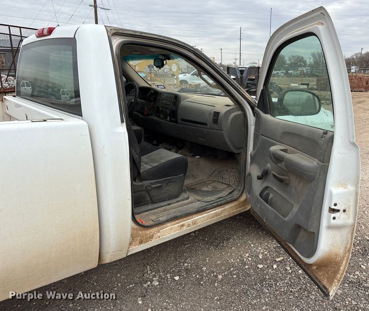 image for item EU4809 2009 Chevrolet Silverado 1500 pickup truck