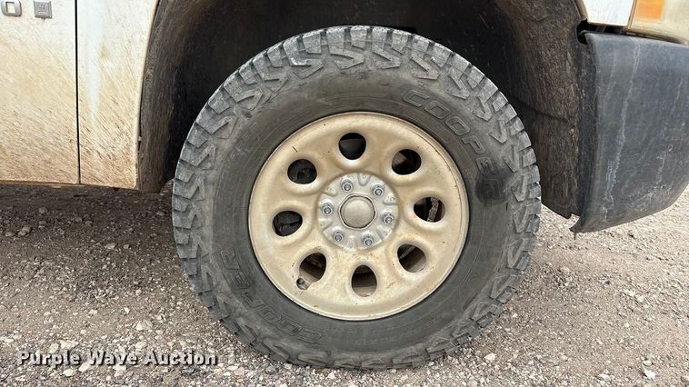 image for item EU4809 2009 Chevrolet Silverado 1500 pickup truck