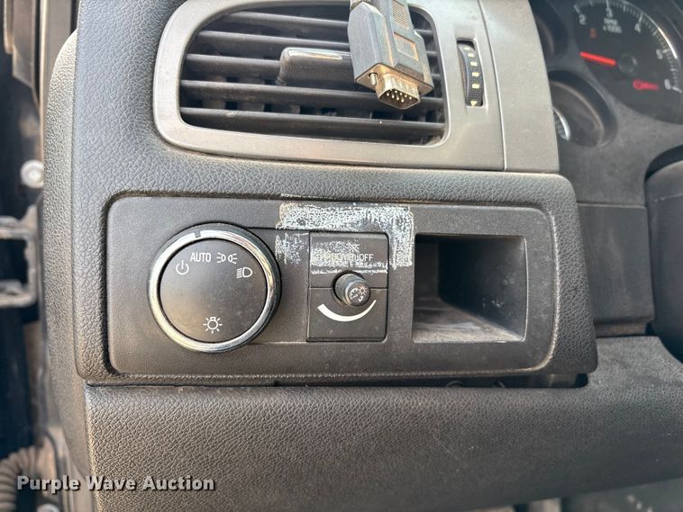 image for item EU4810 2013 Chevrolet Tahoe Police SUV